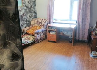 Продаю комнату, 80.1 м2, Пермь, улица Адмирала Макарова, 22А, Кировский район