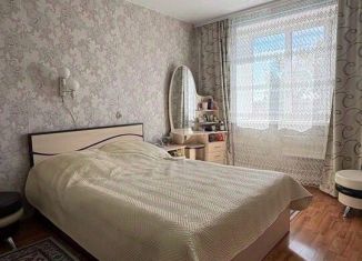 Продаю 3-ком. квартиру, 65.7 м2, Хакасия, улица Богдана Хмельницкого, 2