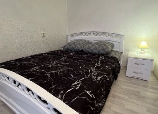 Сдача в аренду однокомнатной квартиры, 35 м2, Качканар, микрорайон 6А, 2
