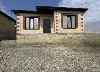 Продаю дом, 125 м2, Ставрополь, улица Гвоздика-3, 27/3
