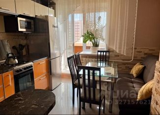 Сдается однокомнатная квартира, 49 м2, Татарстан, улица Хирурга Нечаева, 16