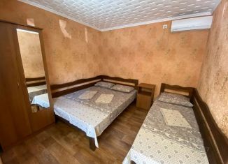 Сдаю комнату, 12 м2, Крым, улица Ешиль-ада, 8