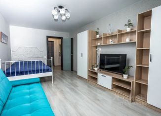 Сдам в аренду 1-ком. квартиру, 40 м2, Самара, проспект Кирова, 322Ак1, Промышленный район