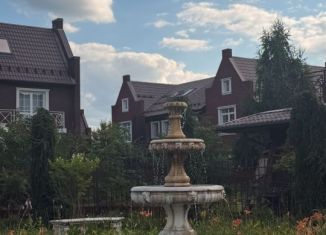 Продаю таунхаус, 115 м2, КП Бристоль, улица Киплинга, 77