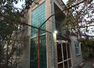 Продаю дом, 200 м2, Славянск-на-Кубани, Театральная площадь