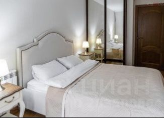 Аренда двухкомнатной квартиры, 51 м2, Пятигорск, улица Пирогова, 20/8