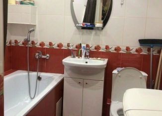 Продается двухкомнатная квартира, 36 м2, Старый Оскол, микрорайон Студенческий, 6