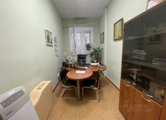 Продам офис, 112.2 м2, Татарстан, улица Карбышева, 47/1