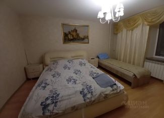 Сдается в аренду трехкомнатная квартира, 64 м2, Тихвин, микрорайон 1А, 49