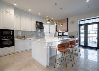 Продаю коттедж, 730 м2, Московская область, КП Крона, 93