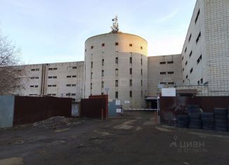 Продается гараж, 18 м2, Казань, улица Родины, 2к1, Советский район