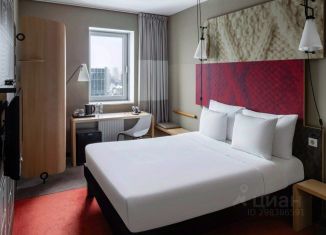 Сдам комнату, 10 м2, Москва, Киевская улица, 2, метро Смоленская
