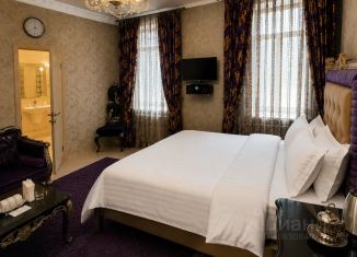 Сдается в аренду комната, 30 м2, Москва, Страстной бульвар, 7с2, Тверской район