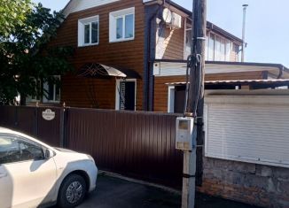 Продаю коттедж, 180 м2, Красноярский край, улица Мелиораторов, 16