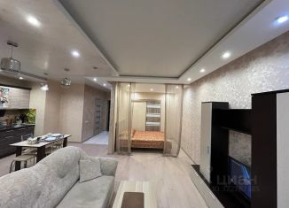 Сдам в аренду 1-ком. квартиру, 50 м2, Самара, улица Врубеля, 17, метро Московская