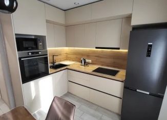 Сдается в аренду 2-ком. квартира, 62 м2, Воронеж, улица Фёдора Тютчева, 93/2, ЖК Микрорайон Боровое
