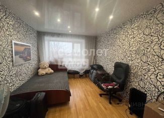 Продажа 3-ком. квартиры, 63.6 м2, Серов, улица Маяковского, 7