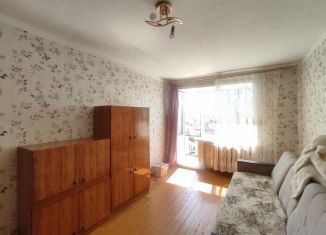 Продажа 2-комнатной квартиры, 43.3 м2, Березники, улица Пятилетки, 102