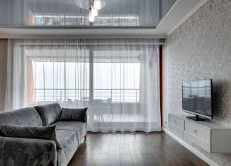 Аренда трехкомнатной квартиры, 94 м2, Крым, улица Строителей, 3