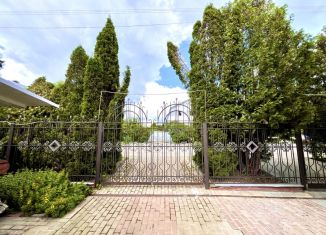 Продам коттедж, 286 м2, Пенза, Октябрьский район, 1-й Каштановый проезд, 4