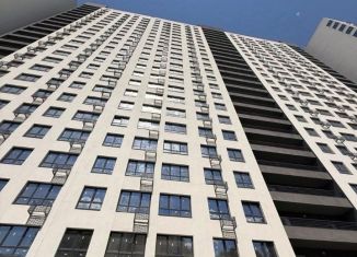 Продам 2-комнатную квартиру, 66.7 м2, Самара, метро Спортивная, проспект Карла Маркса, 245Б