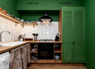 Сдается в аренду 2-комнатная квартира, 80 м2, Зеленоградск, улица Ткаченко, 1
