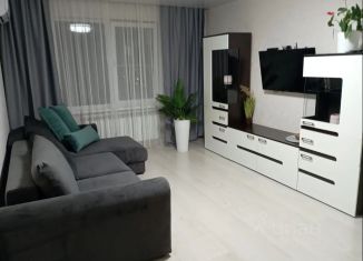 Сдается в аренду трехкомнатная квартира, 115 м2, Ставропольский край, Первомайская улица, 2к2