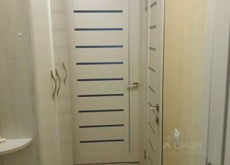 Продаю трехкомнатную квартиру, 64 м2, Воткинск, улица 1 Мая, 15А