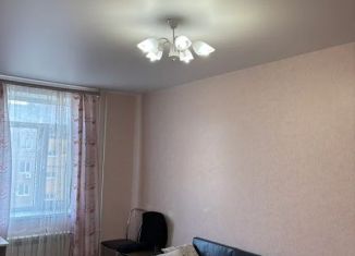 Сдам 1-ком. квартиру, 36 м2, Волгоград, улица Маршала Воронова, 24, Советский район