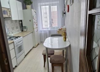 Продажа 3-ком. квартиры, 59.3 м2, Орёл, Планерная улица, 61