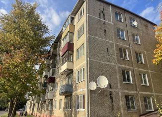 Продам 2-комнатную квартиру, 40.2 м2, Вязьма, улица Кашена, 1