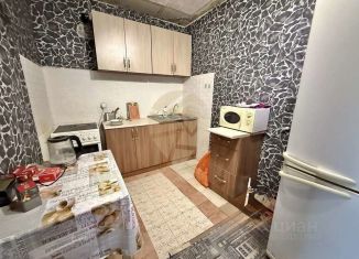 Продается 2-комнатная квартира, 45 м2, Старый Оскол, микрорайон Макаренко, 3