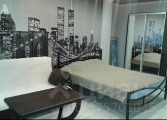 Сдается однокомнатная квартира, 35 м2, Керчь, улица Кирова, 3