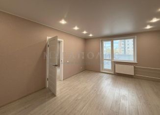 Продаю 2-ком. квартиру, 40.7 м2, Миасс, улица Богдана Хмельницкого, 56