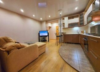 Сдается 1-комнатная квартира, 60 м2, Мурманск, улица Челюскинцев, 7