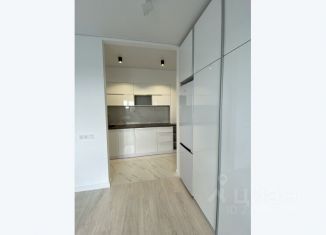 Сдается 1-комнатная квартира, 40 м2, Евпатория, улица Кирова, 13А