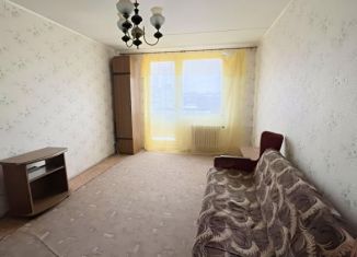 Продается 3-комнатная квартира, 81.7 м2, Камышин, 6-й микрорайон, 10