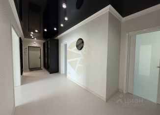 Продажа 4-комнатной квартиры, 116.8 м2, Старый Оскол, микрорайон Степной, 18