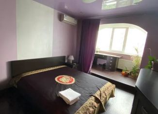 Сдается в аренду 2-ком. квартира, 50 м2, Уфа, улица Гафури, 13, Ленинский район