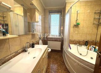 Продается коттедж, 274 м2, Белгородская область, улица Сталеваров