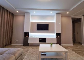 Продам 3-ком. квартиру, 64 м2, Старый Оскол, микрорайон Восточный, 14