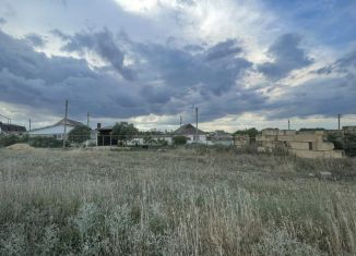 Продаю участок, 10 сот., Крым, улица Алиме Абденнановой, 2