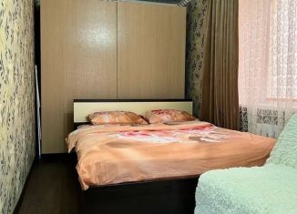 2-ком. квартира в аренду, 44 м2, Орск, проспект Ленина, 19