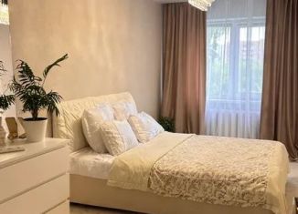 Сдам 2-комнатную квартиру, 45 м2, Омская область, проспект Менделеева, 8А