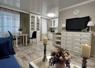 Сдаю в аренду 1-комнатную квартиру, 44 м2, Орск, проспект Ленина, 19
