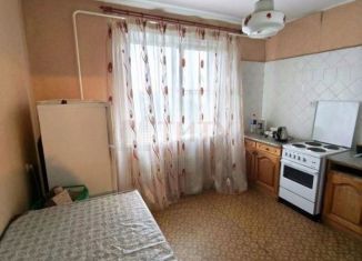 Продам 1-комнатную квартиру, 37 м2, Старый Оскол, микрорайон Королёва, 5А