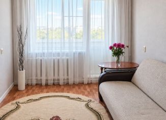 Продаю 1-комнатную квартиру, 35.3 м2, Чебоксары, улица Кадыкова, 21, Калининский район
