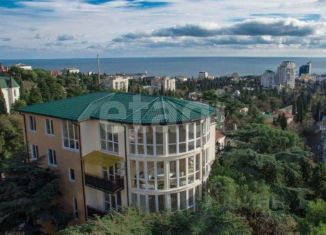 Продажа 3-комнатной квартиры, 105 м2, Ялта, улица Щорса, 4В
