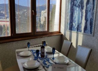 Продажа 2-комнатной квартиры, 46 м2, Крым, улица Кирова, 41А