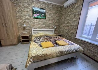 Сдаю 1-ком. квартиру, 20 м2, Пятигорск, улица Буачидзе, 2
